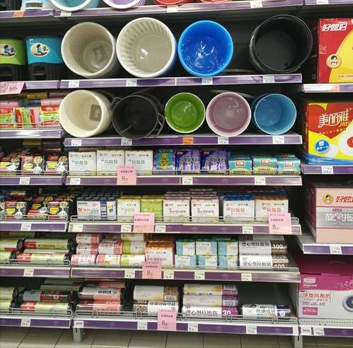 央视曾曝光 国家严禁的4种家居日用品，有的会致癌，赶快扔掉